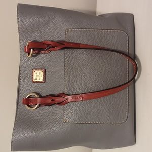 Dooney & Bourke Pammy tote
